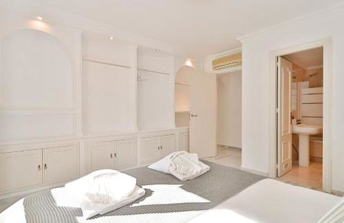 C9 Roomy Luminous 5 Bedroom in Town - Foto 14