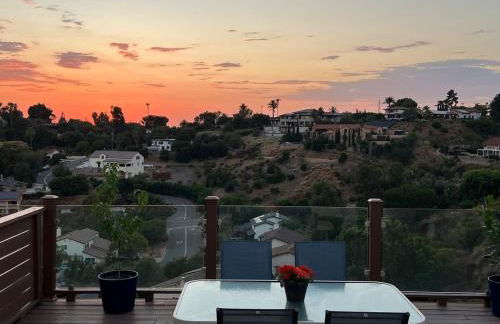 Serenity - Amazing Views & Modern Charm - Photo 33