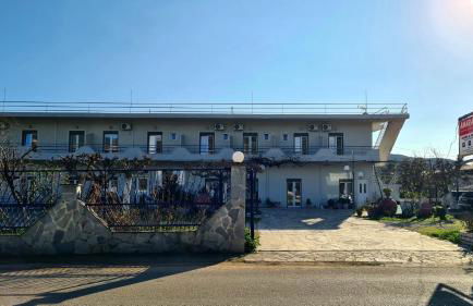 Amarandos Studios - Rooms & Apartments - Foto 2