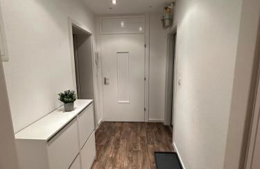 Modern 2 Bedroom Apartment near train station - Foto 9