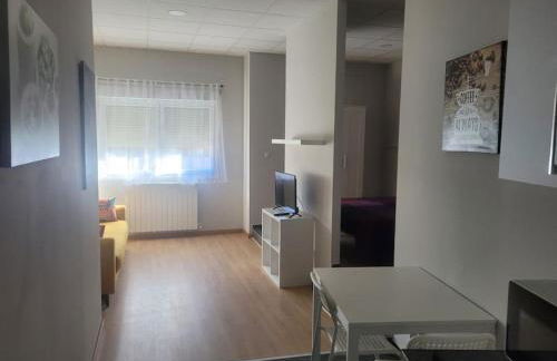 Apartamento kuko con wifi al lado metro - Foto 4