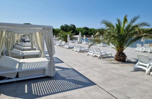 Apartment Golden Sun Mareda Novigrad, Istria, Croatia - Photo 52