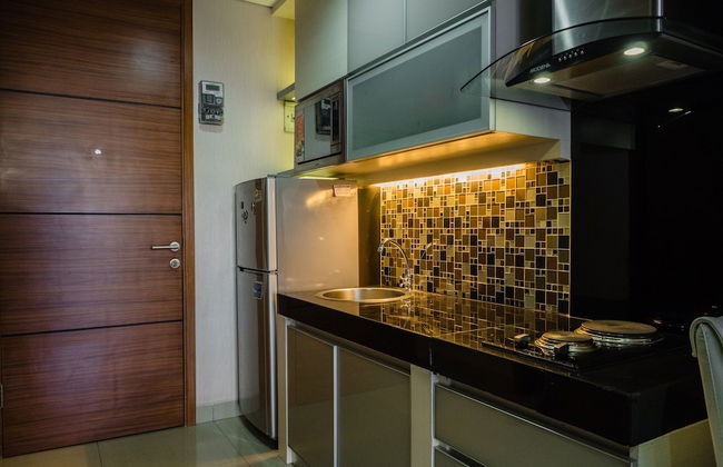 Luxurious 1BR At Dago Suites Apartment - Foto 19