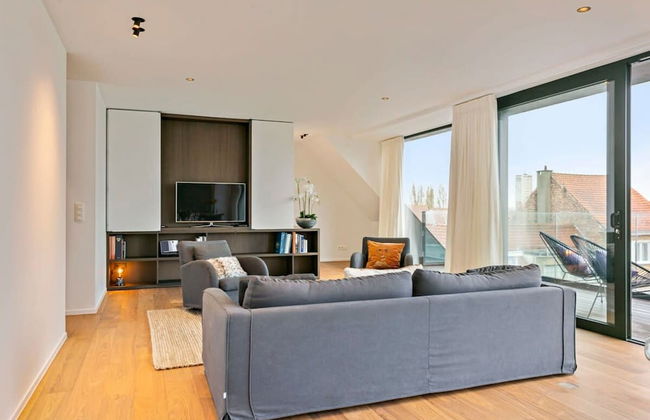 Majestic new Penthouse With 2 Parkings - Foto 47