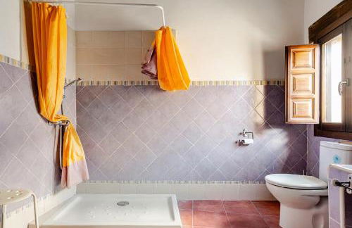 Casa Rural Enorme con BBQ & Horno Leña ideal para Familias - Foto 30