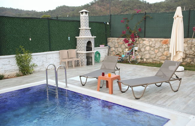 Vega Villalari - Foto 46