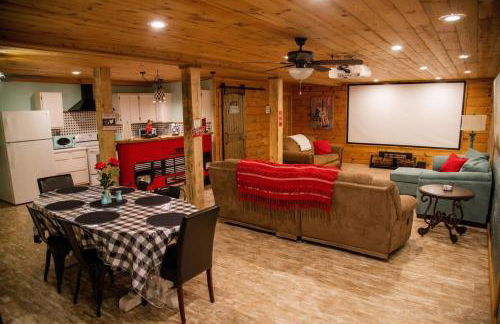 Southern Comfort Retreat with a private hot tub - Foto 11