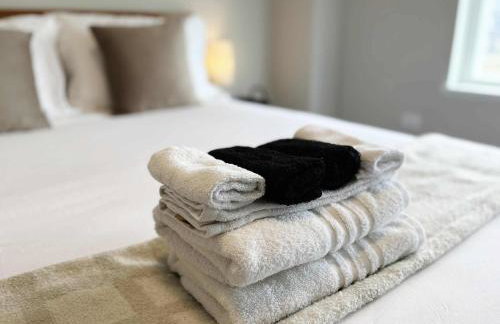 Warrenville Retreat 4BR 3 Bath Townhouse - WV2 - Foto 27