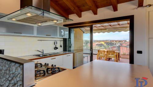 Paradise Lake View in a 5 pools exclusive residence DesenzanoLoft Official Partner Homes & Villas by Marriott Bonvoy - Foto 4, stove, pet friendly, minibar