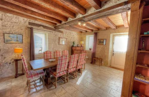 Gîte de charme XVIIe siècle avec jardin clos, balnéo, terrasse panoramique et WIFI près du Château de Villandry - FR-1-381-471 - Foto 6