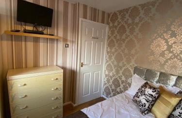 GARDNER HOLIDAYS HOUSE - Photo 11