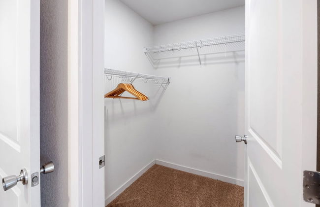 Fully Furnished 2bdrm Apt Near UNC - Foto 11