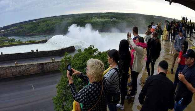 Ausflug zu den Iguazú-Wasserfällen und dem Staudamm Itaipú - Foto 2