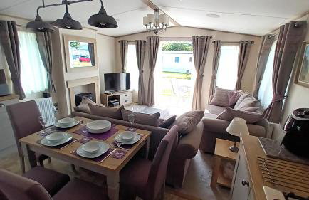 Binka - Luxury 40 x 14ft Lodge - Foto 2