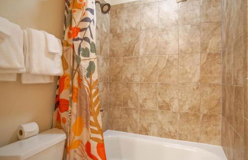 Slope side 8 BR at Sanctuary Majestic Mountain Top Estate 4800 square feet of quality sleeps 16 - Foto 65