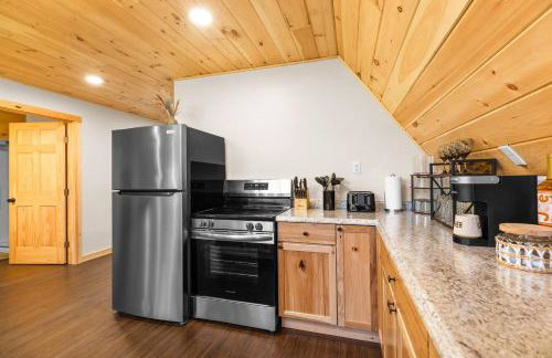 The A-mazing Creekside Escape - Foto 21