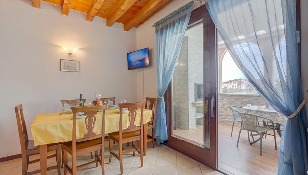 Azzurro Apartment in Peschiera del Garda - Foto 5, Habitación