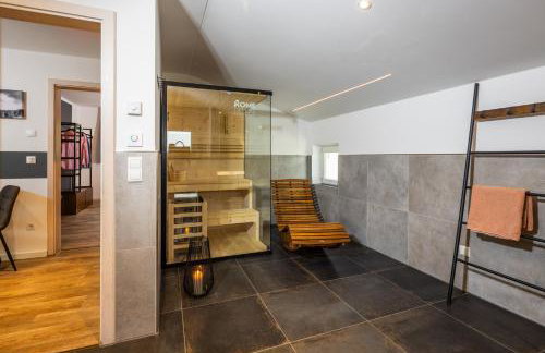 Haus Vogl Anger - Ferienwohnungen mit privater Sauna und beheizten Salzwasser Pool in Panoramalage und Nähe zu Salzburg und Berchtesgaden - Foto 11