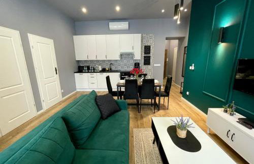 Apartamenty 7 Kamienic 29 lok 2A vis a vis Jasnej Góry - Photo 37