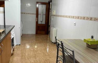 Apartamento con vistas a la montaña - Foto 7