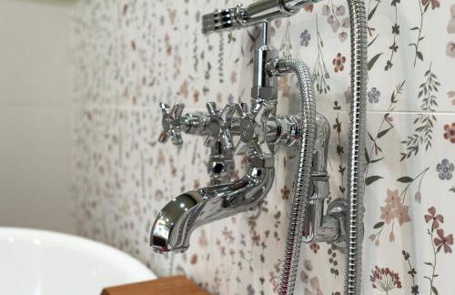 Copper Beech Cottage - Photo 13