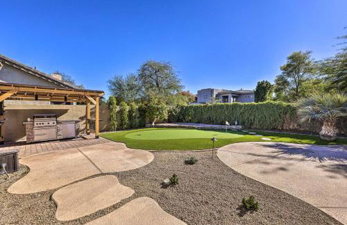 Tee Off, Relax Poolside! Family Home in Scottsdale - Foto 28