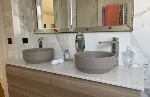 Beautiful apartment terrace Invalides and fireplace - Foto 11