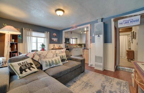 Family-Friendly Cabin Walk to Lake Access! - Foto 5