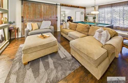 Beautiful Country Apartment, AC, Pickleball, Billiards, Playground, Gardens - Foto 26