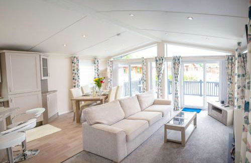 Penny Lodge with Hot Tub - Foto 8