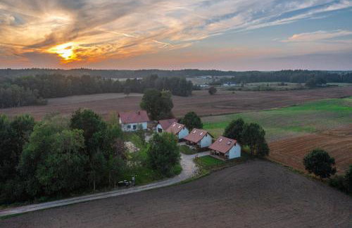 Ostoja Lemany - domki na Kaszubach, sauna, balia-jacuzzi, plac zabaw, tyrolka , dwa boiska, miejsce na ognisko, grill gazowy - Foto 41
