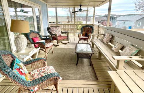 Lake View Twin Homes, Spacious Decks & Kitchens - Foto 2