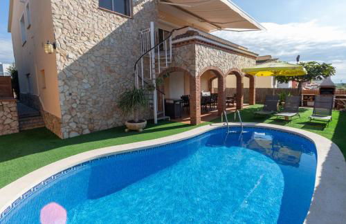 Catalunya Casas Cozy beach town villa for 8 - no car necessary! - Photo 29