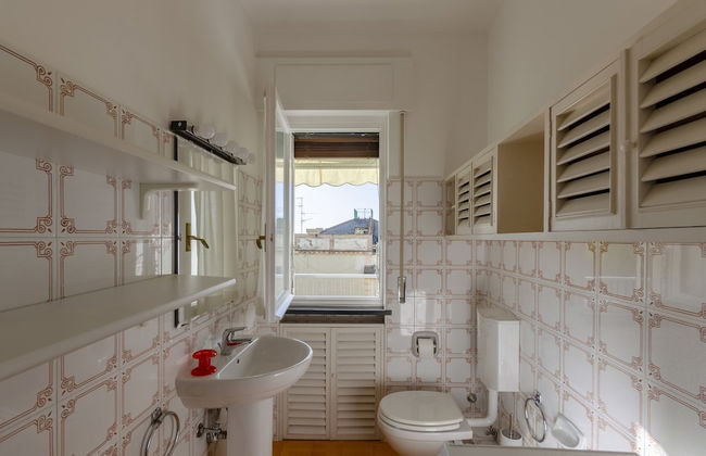 JOIVY Light Flat for 5 in the Heart of Bogliasco - Foto 21