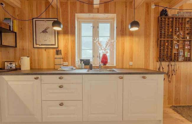 Seaside Escape - 2 Bedroom Home With Stunning Views - Foto 9