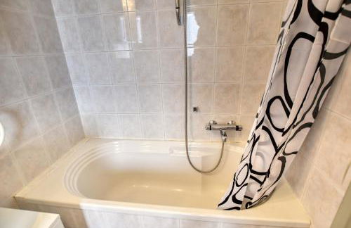 Casa con Vista Airconditioned 2-Bedroom Apartment - Foto 24