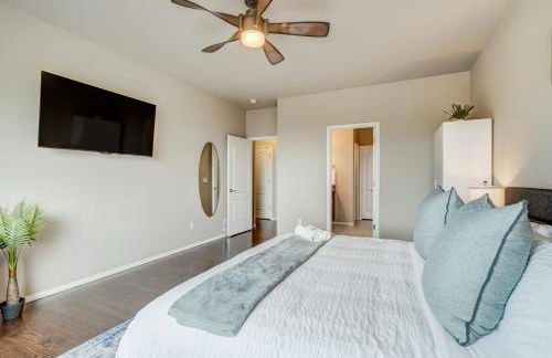 Mountain Breeze Villa w Mountain Views and Air Hockey - Foto 38