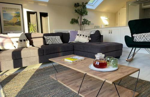 Edge Water Cottage-recently constructed - Foto 1