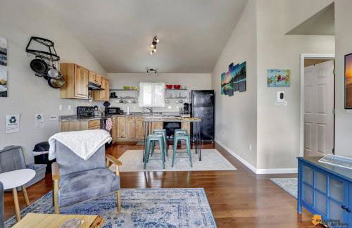 The Mountain Top Escape w/Scenic Views & Trails - Foto 16