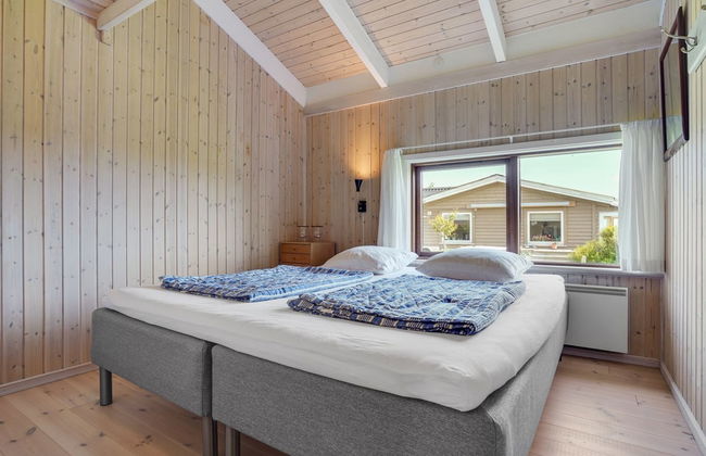 "Gyda" - 100m from the sea - Photo 11