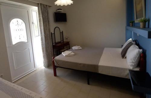 Stefanos Studios - Photo 45