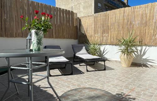 Centre Carcassonne apartment with private sunny terrace - Foto 1