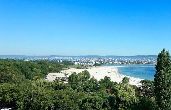 Varna South Bay Apart Complex - Photo 19