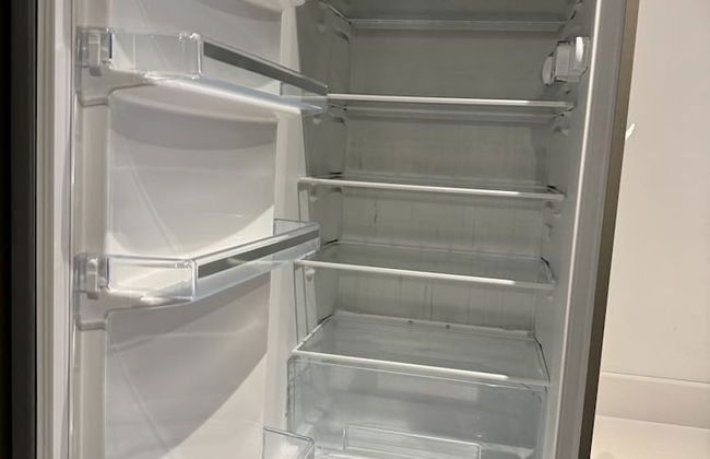 Phoenix 2 Bedroom Apartment in london - Photo 5