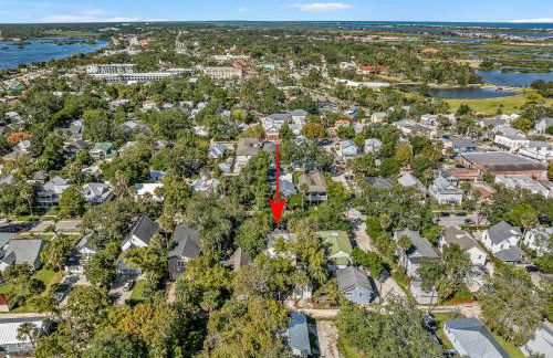 Secret Garden Hideaway l Walk to DNTN l Sleeps 8 - Foto 74