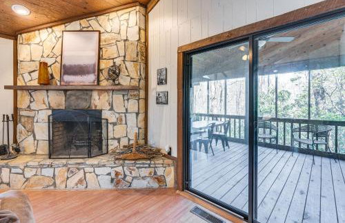 Smoky Mountain Cabin with Fire Pit and Stunning Views! - Foto 5