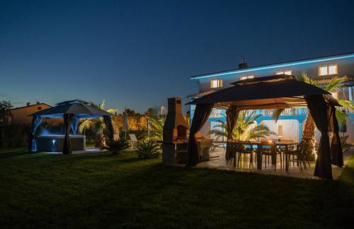 Villa Esea: Poolside Paradise & Relaxing Retreats - Foto 11