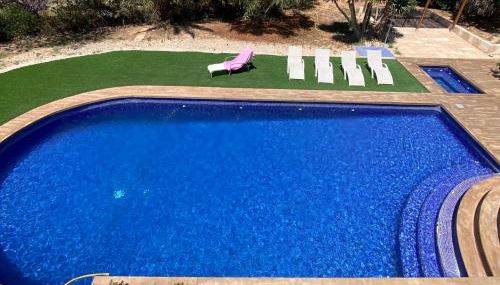 Villa de lujo con piscina, jacuzzi, jardín y terraza - Foto 2