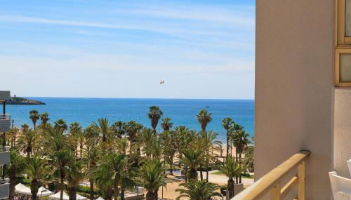 Prime Location Penthouse with Stunning Sea Views - Foto 2