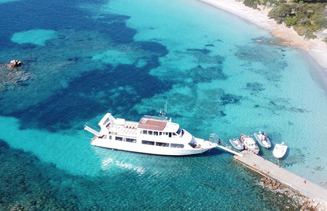 Maddalena Archipelago Boat Tour - Photo 1